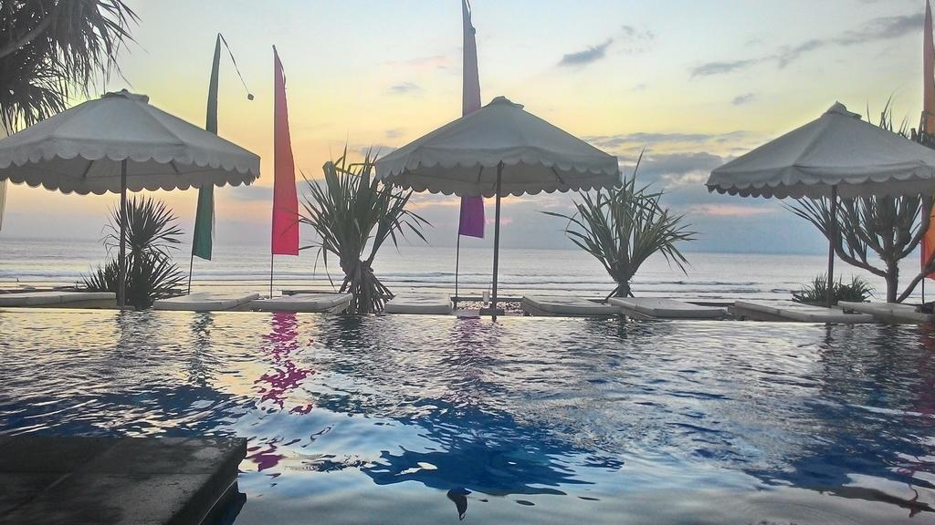Twilight Ceningan Hotel Нуса Лембонган Екстериор снимка